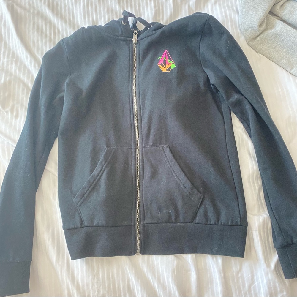 volcom zip up